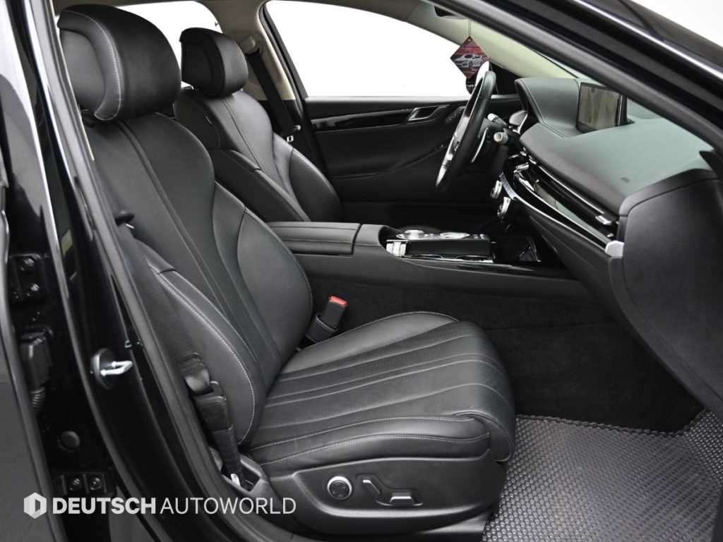 Genesis G80 - Vista 10