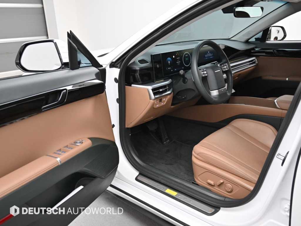 HYUNDAI Grandeur - Vista 11