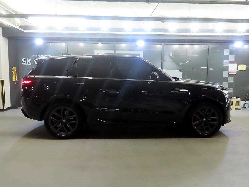 Land Rover Range Rover Sports - Vista 3