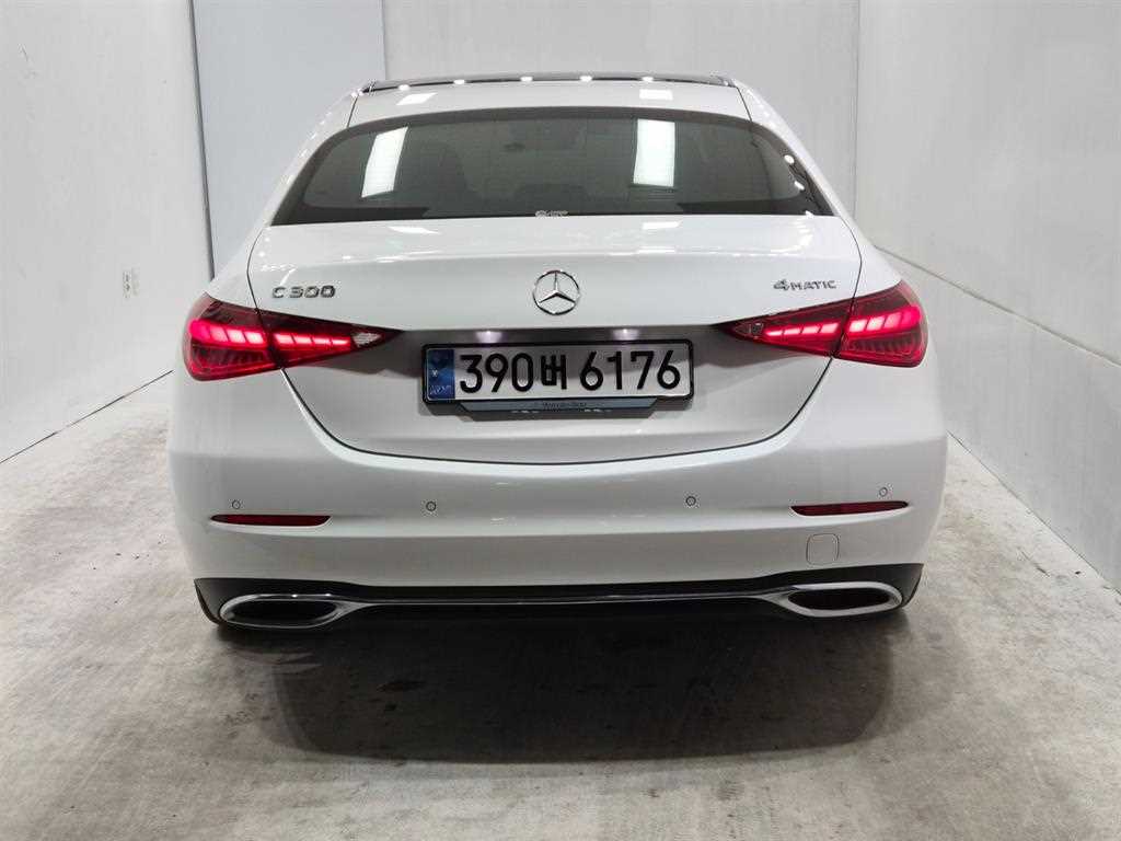 Mercedes Benz C Class - Vista 3