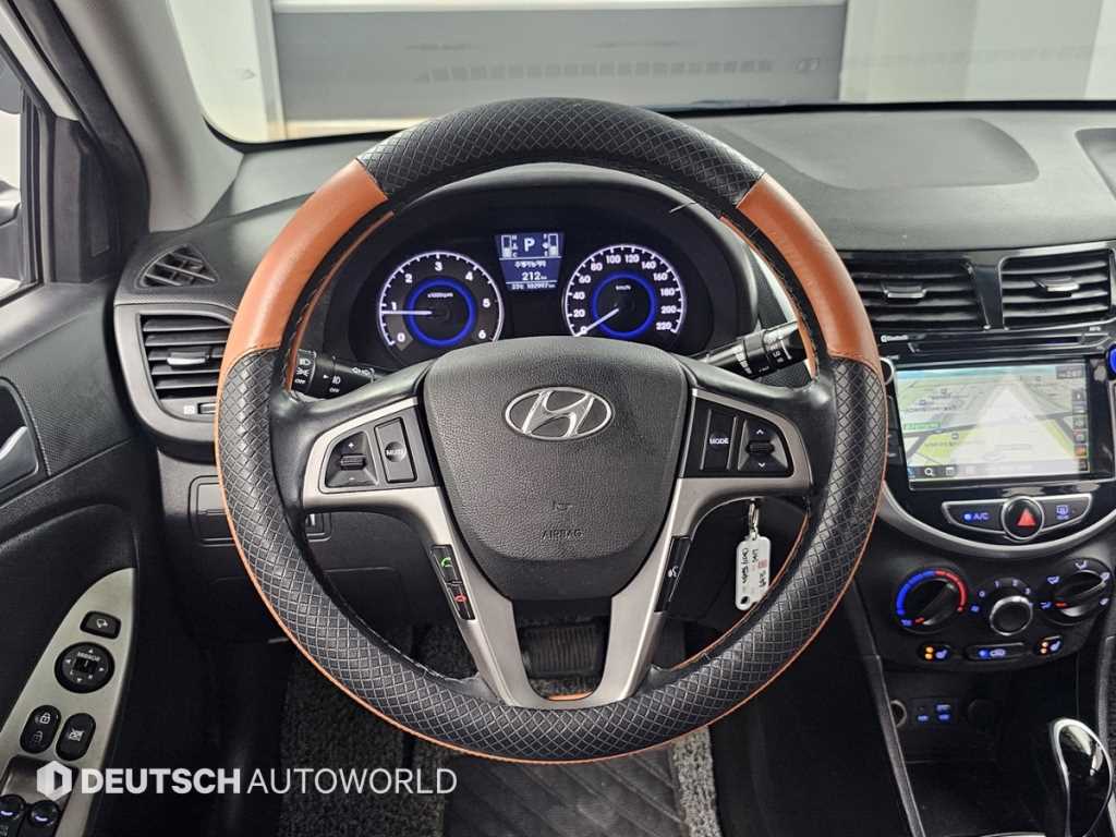HYUNDAI Accent 2017 - Importación desde Corea - HF Imports Iquique - Foto 13