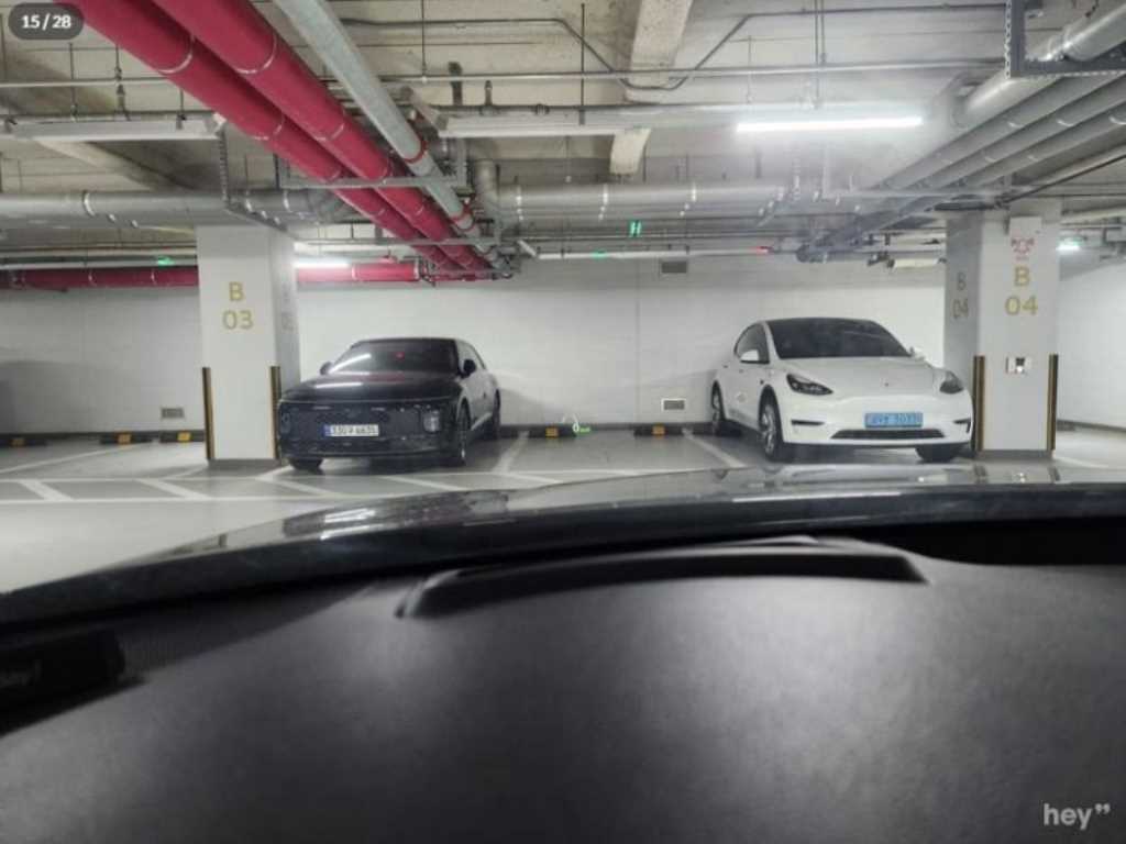 HYUNDAI Grandeur - Vista 12