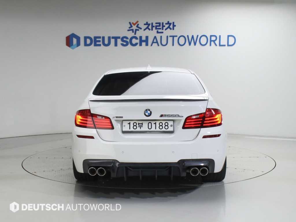 BMW 5 Series - Vista 4