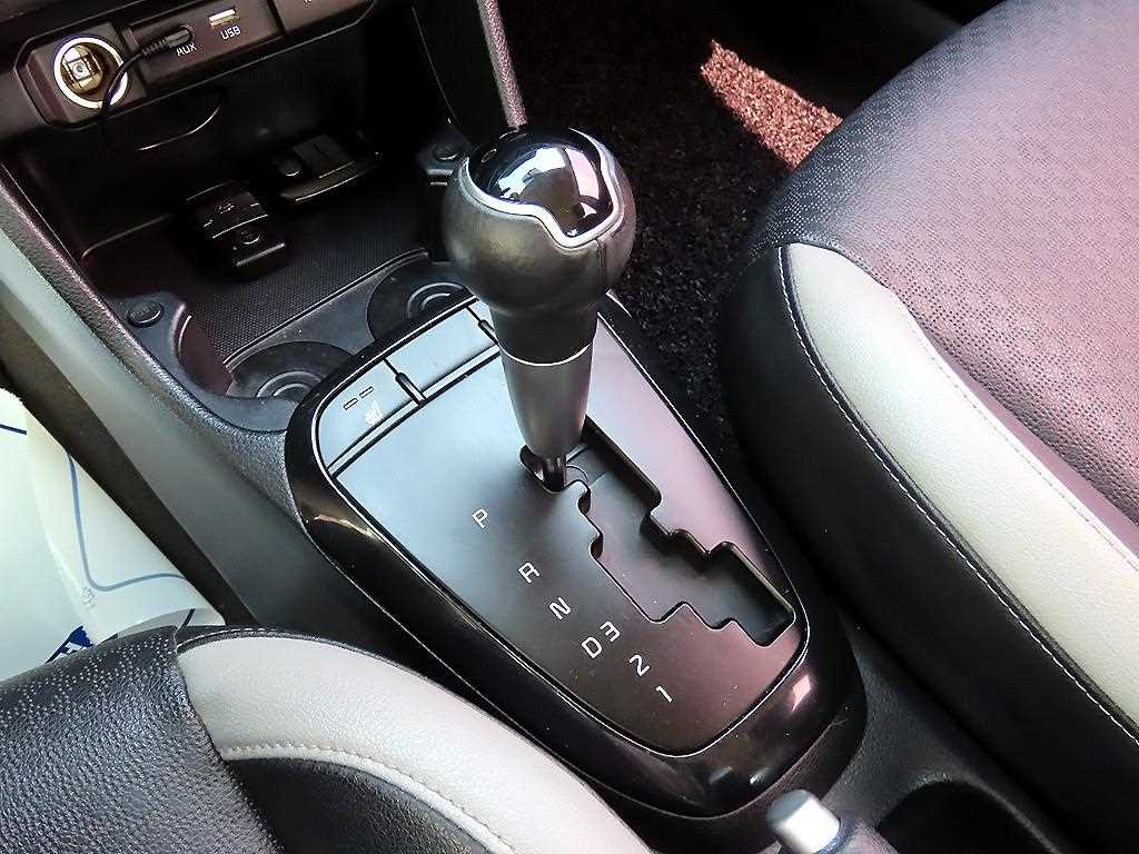 KIA Morning - Vista 10