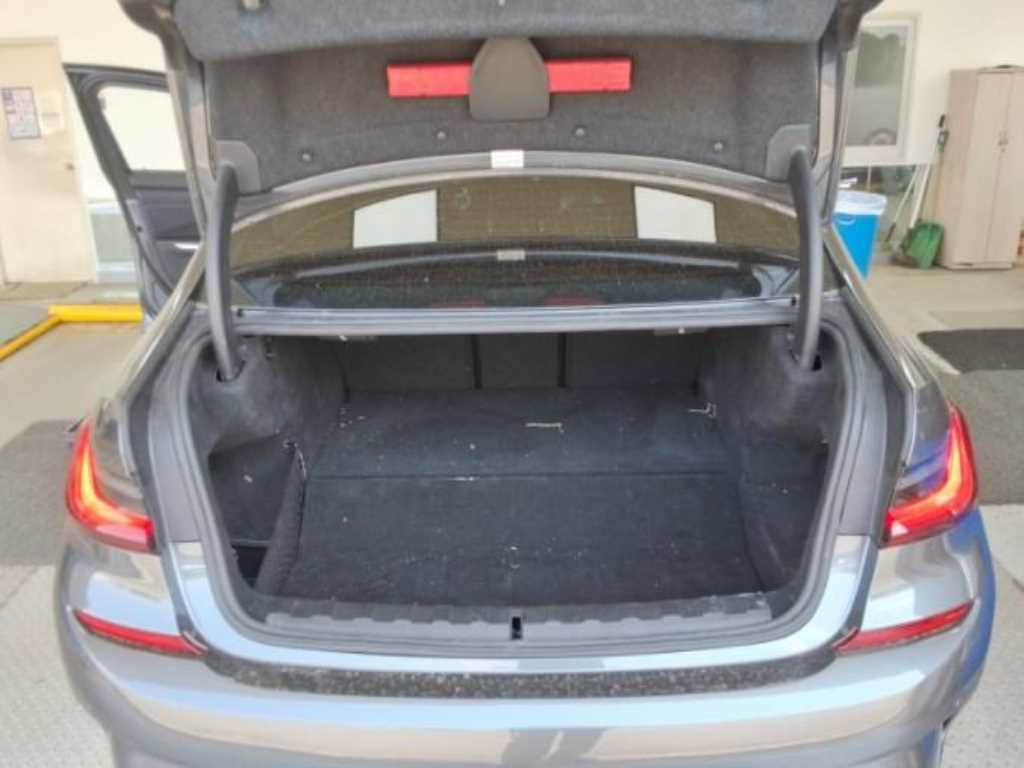 BMW 3 series - Vista 12