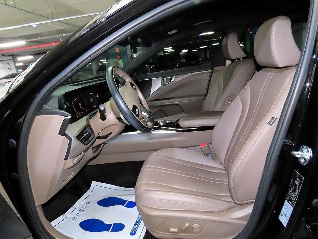 KIA K8 - Vista 6