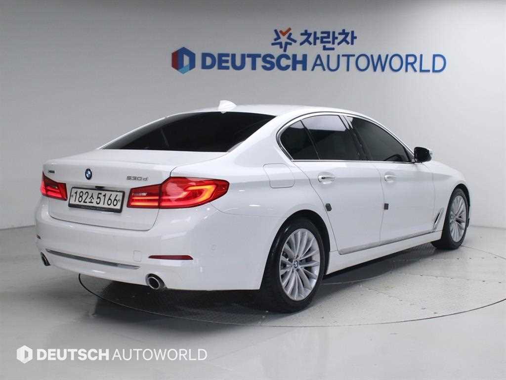 BMW 5 Series - Vista 4