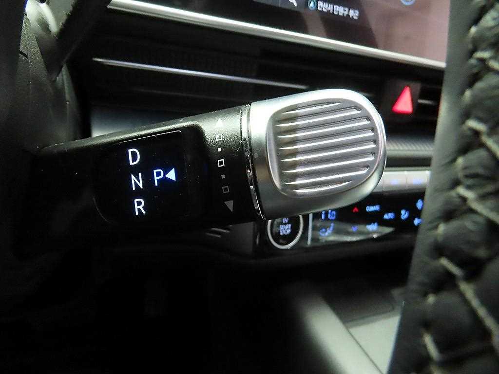HYUNDAI Ioniq 6 - Vista 12