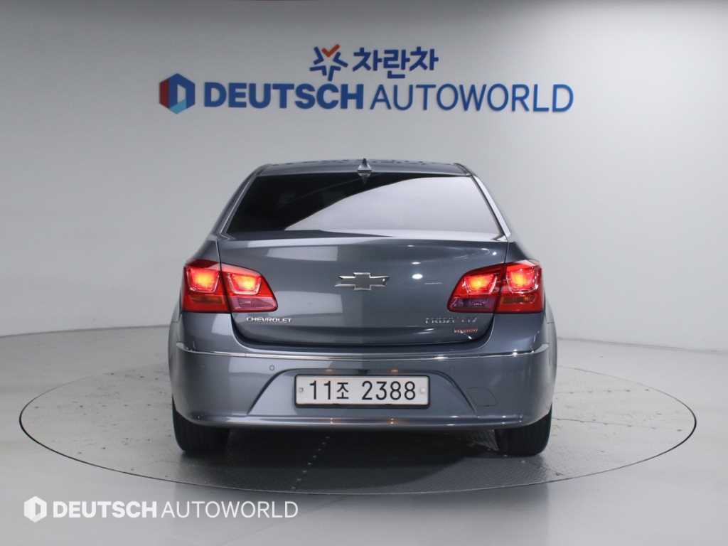 Chevrolet Cruise - Vista 4
