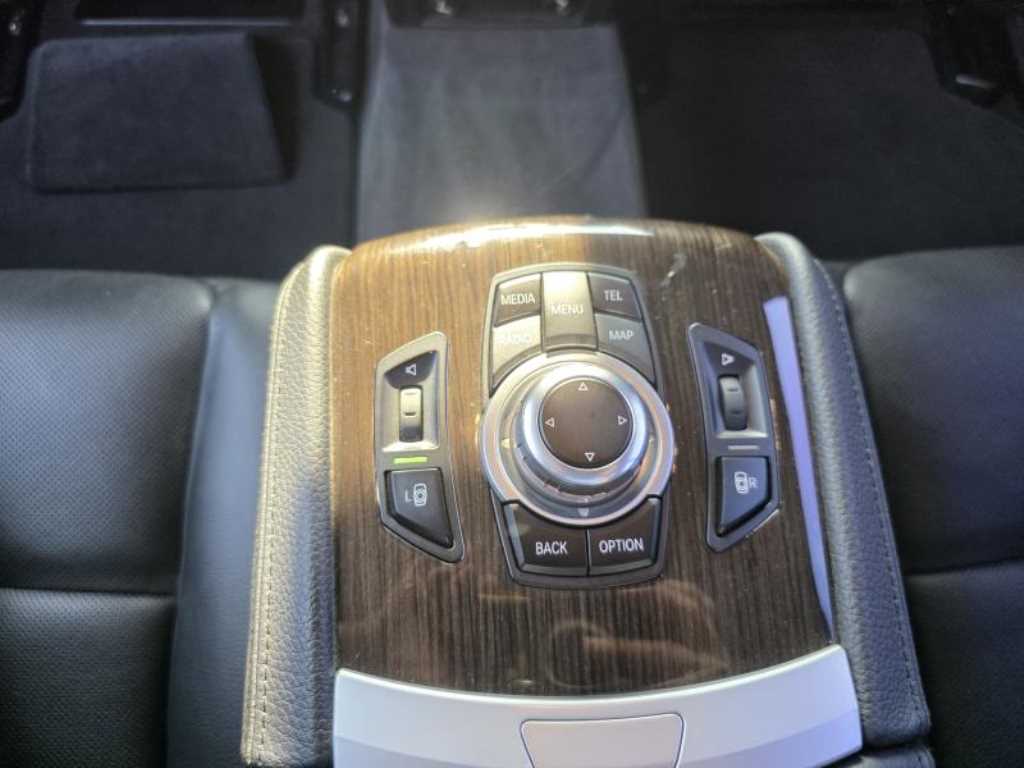 BMW 7 Series 2013 Negro - Importación desde Corea - HF Imports Iquique - Foto 19