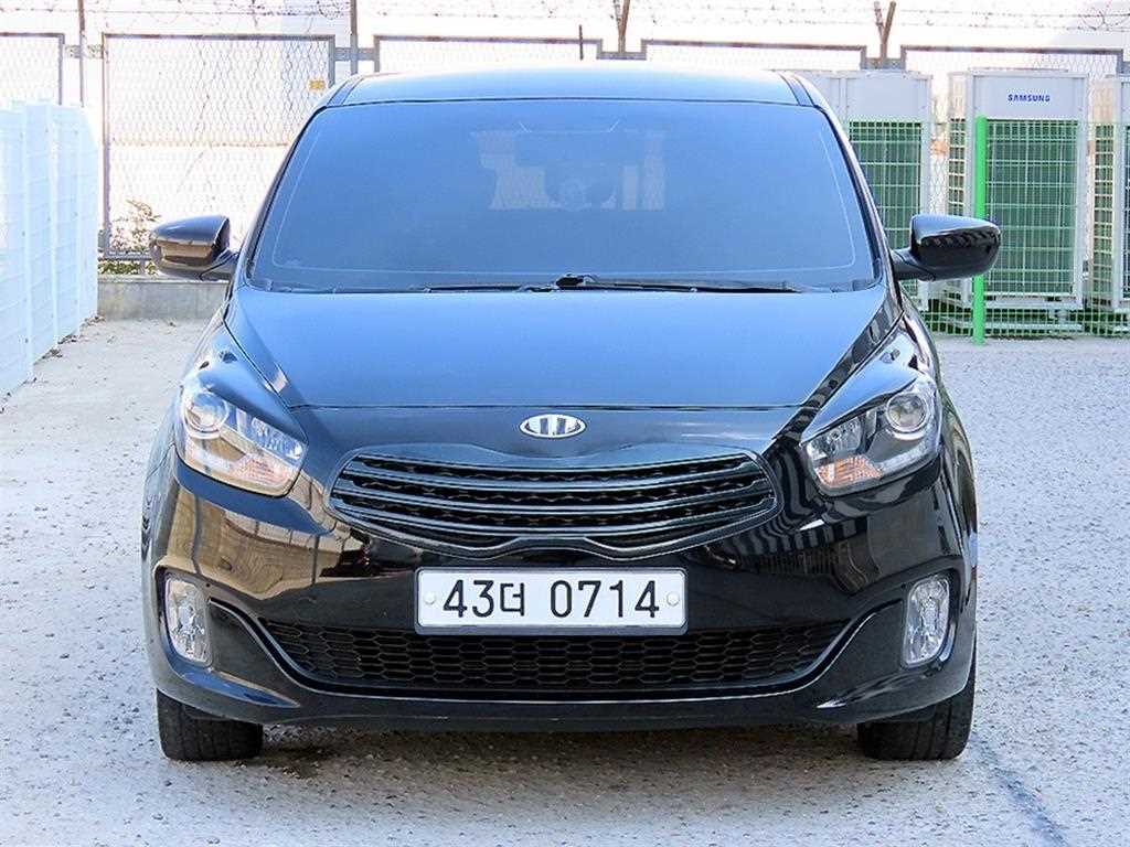 KIA Carens 2016 Negro - Importación desde Corea - HF Imports Iquique - Foto 1