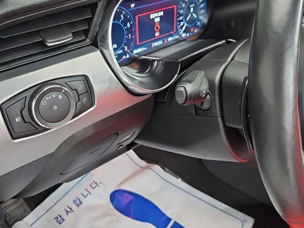 Ford Mustang - Vista 11