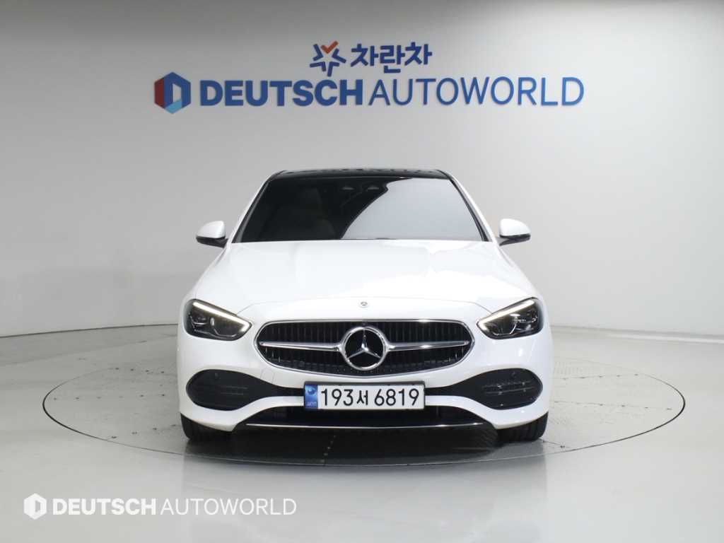 Mercedes Benz C Class - Vista 3