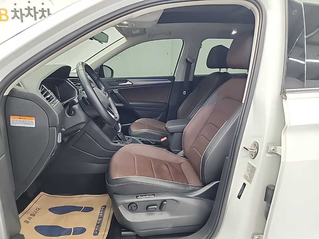 Volkswagen Tiguan 2022 Blanco - Importación desde Corea - HF Imports Iquique - Foto 13