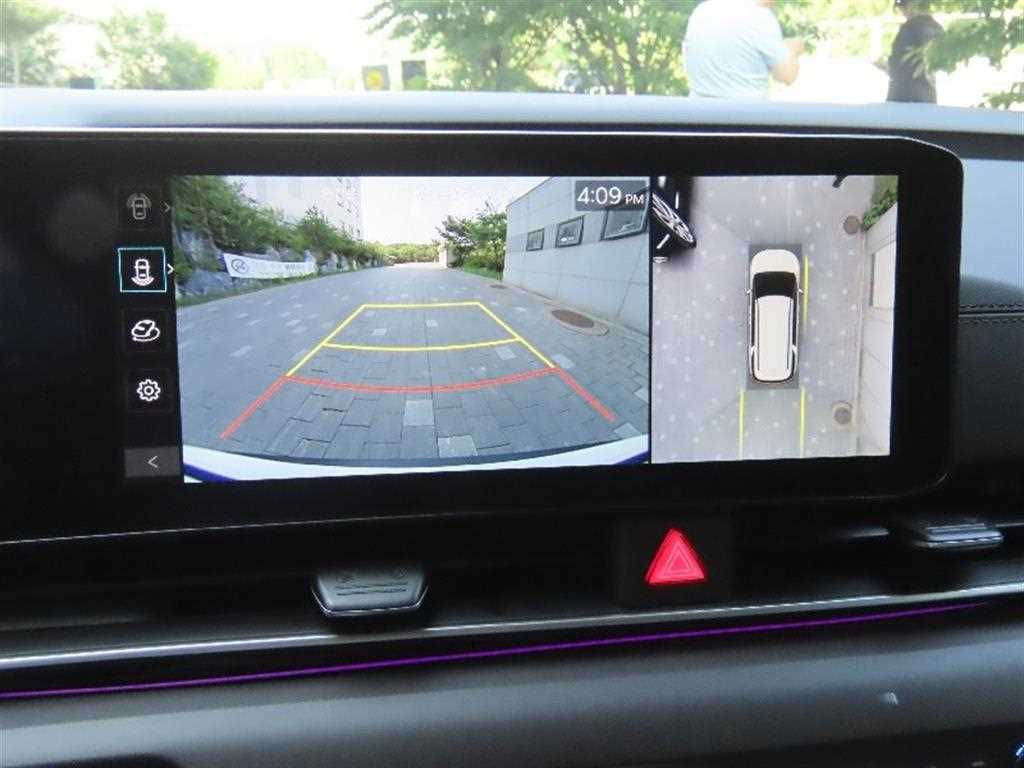 KIA Carnival - Vista 11