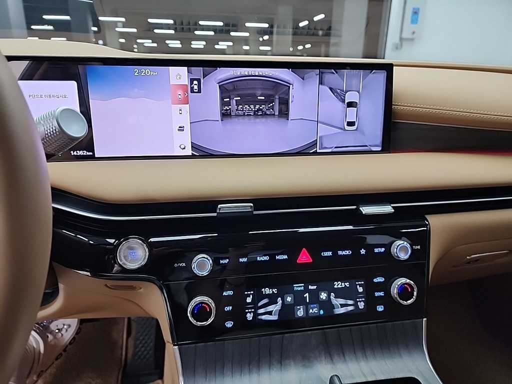 Genesis G80 - Vista 12