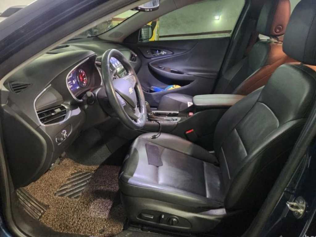 Chevrolet Malibu - Vista 8