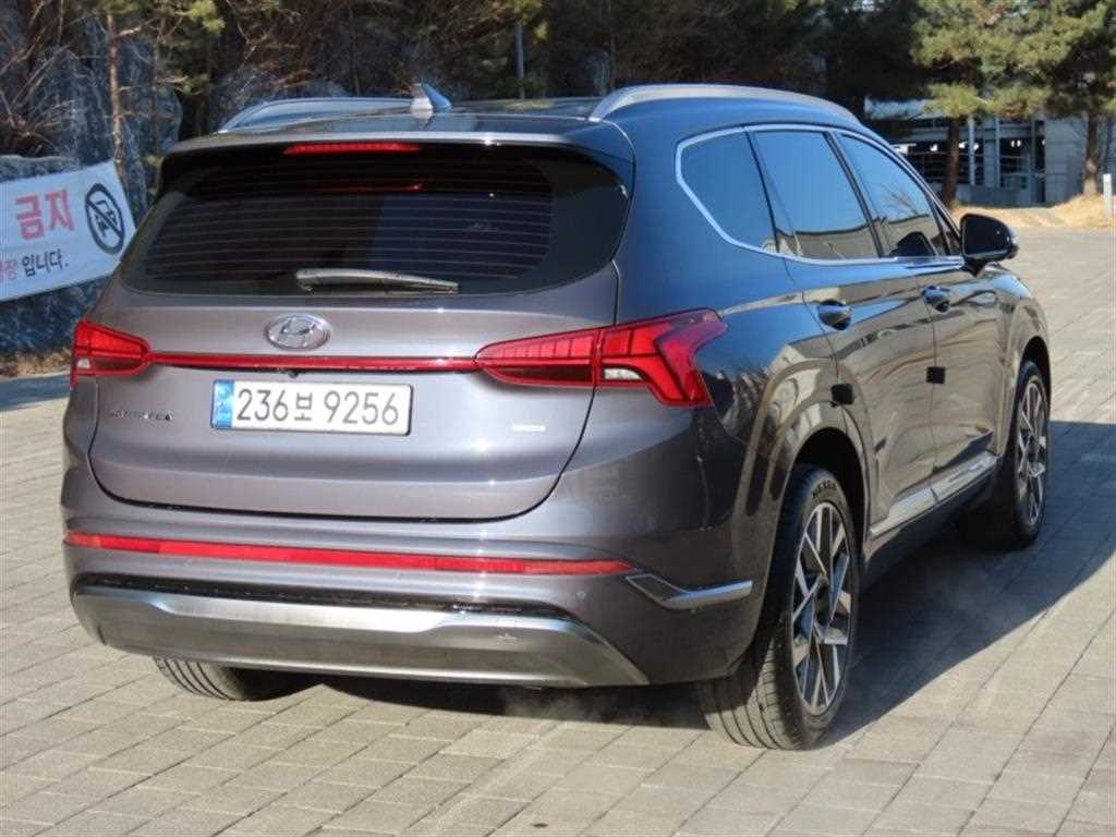 HYUNDAI Santa Fe - Vista 3
