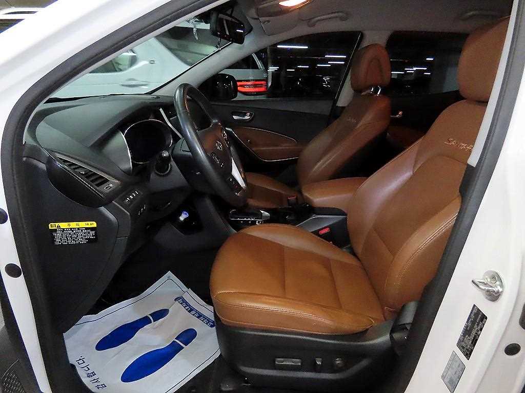 HYUNDAI Santa Fe - Vista 8