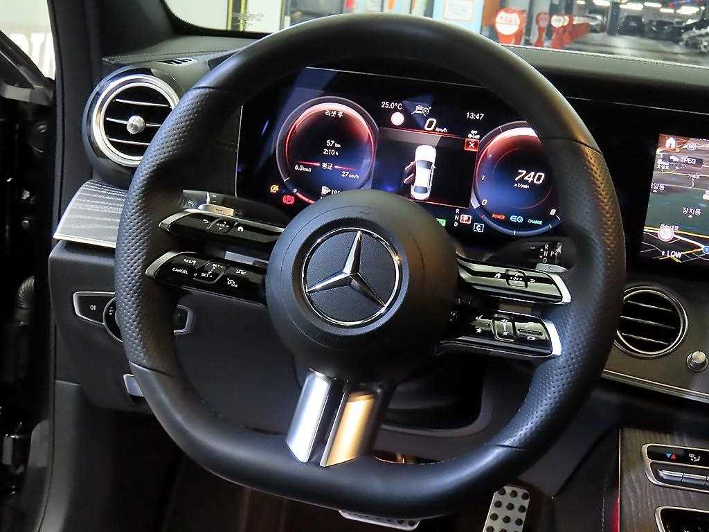 Mercedes Benz E class - Vista 10