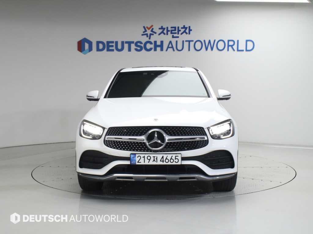 Mercedes Benz GLC Class 2023 Blanco - Importación desde Corea - HF Imports Iquique - Foto 1