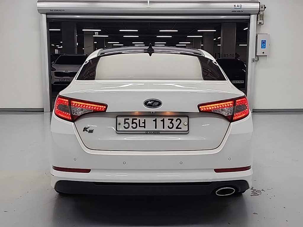 KIA K5 - Vista 3