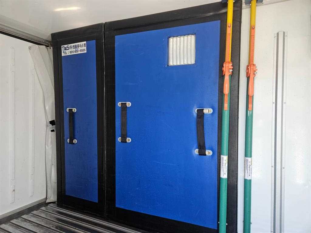 Small Truck Freezer Box(High Deck) 2023 Blanco - Importación desde Corea - HF Imports Iquique - Foto 13