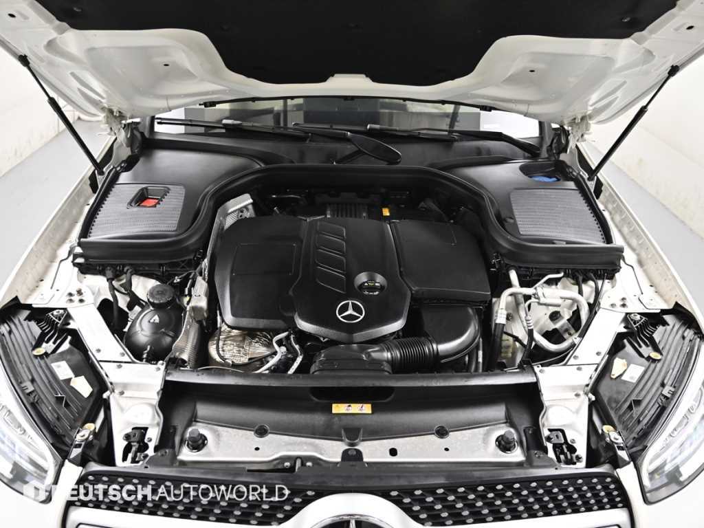Mercedes Benz GLC Class - Vista 8