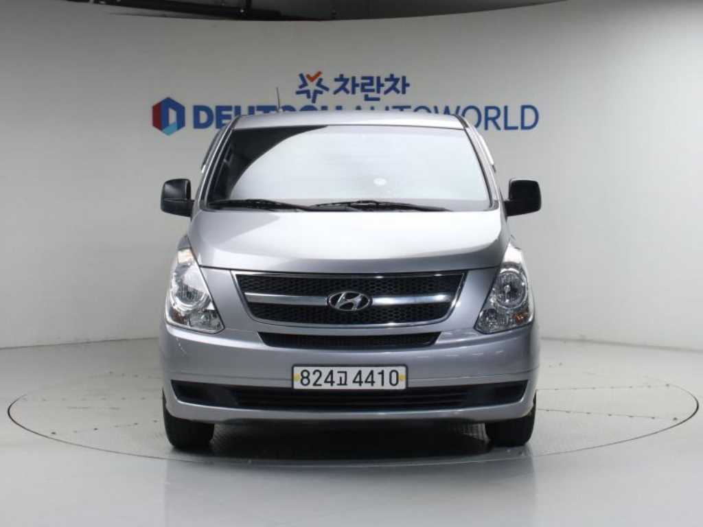 HYUNDAI Starex 2015 Plateado - Importación desde Corea - HF Imports Iquique - Foto 1