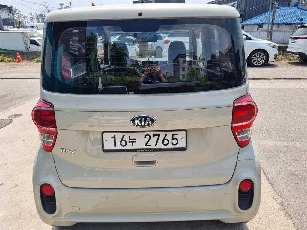 KIA Ray - Vista 3