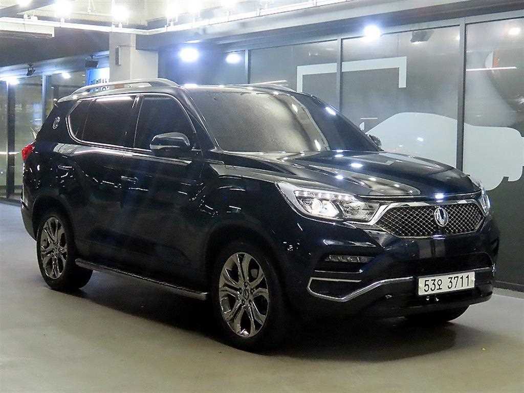 Ssangyong Rexton 2018 Azul - Importación desde Corea - HF Imports Iquique - Foto 1
