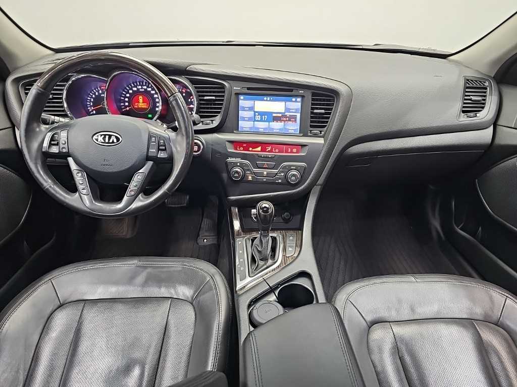 KIA K5 - Vista 9