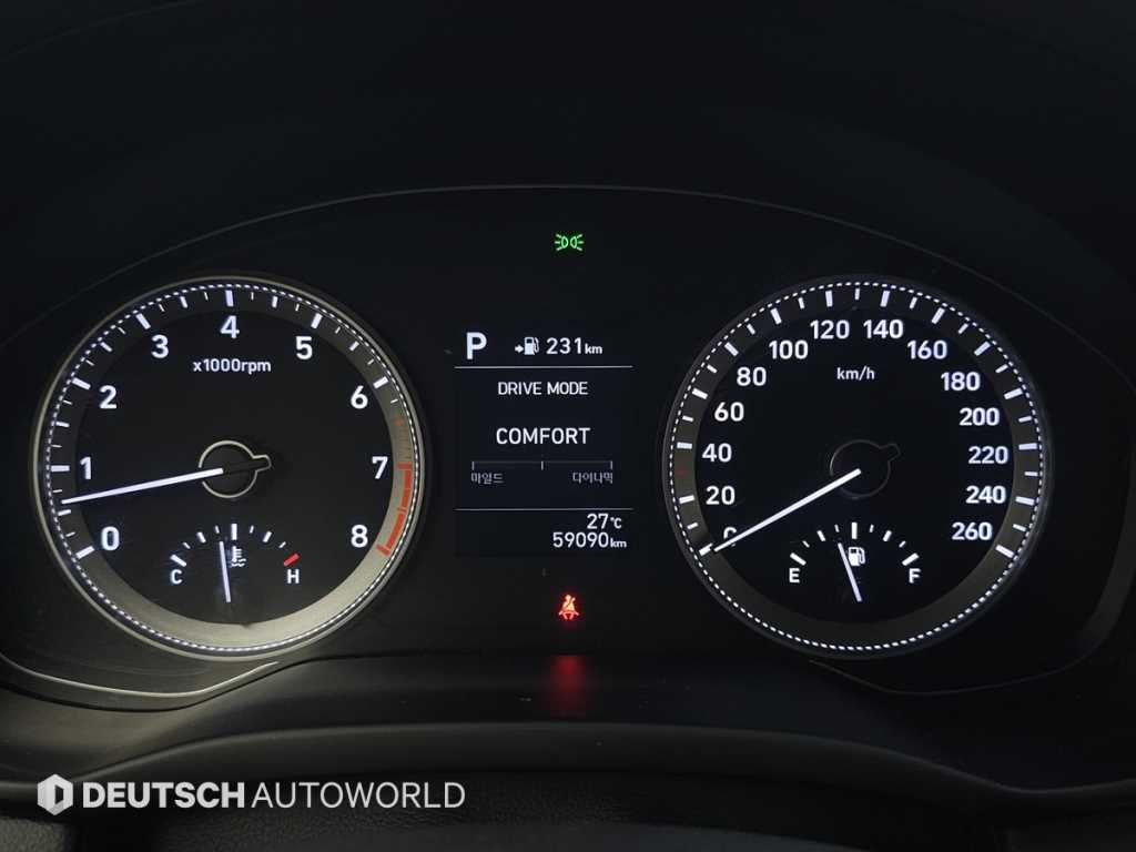 HYUNDAI Grandeur - Vista 10