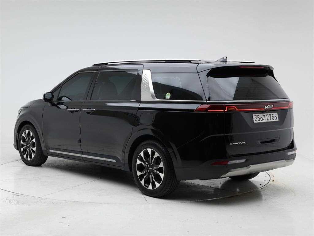 KIA Carnival - Vista 6