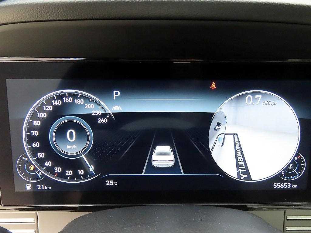 HYUNDAI Grandeur - Vista 10