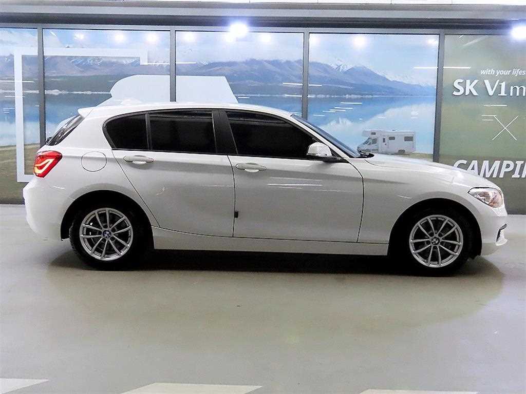 BMW 1 series - Vista 3