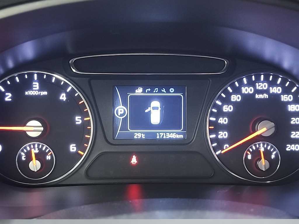 KIA Sorento - Vista 8