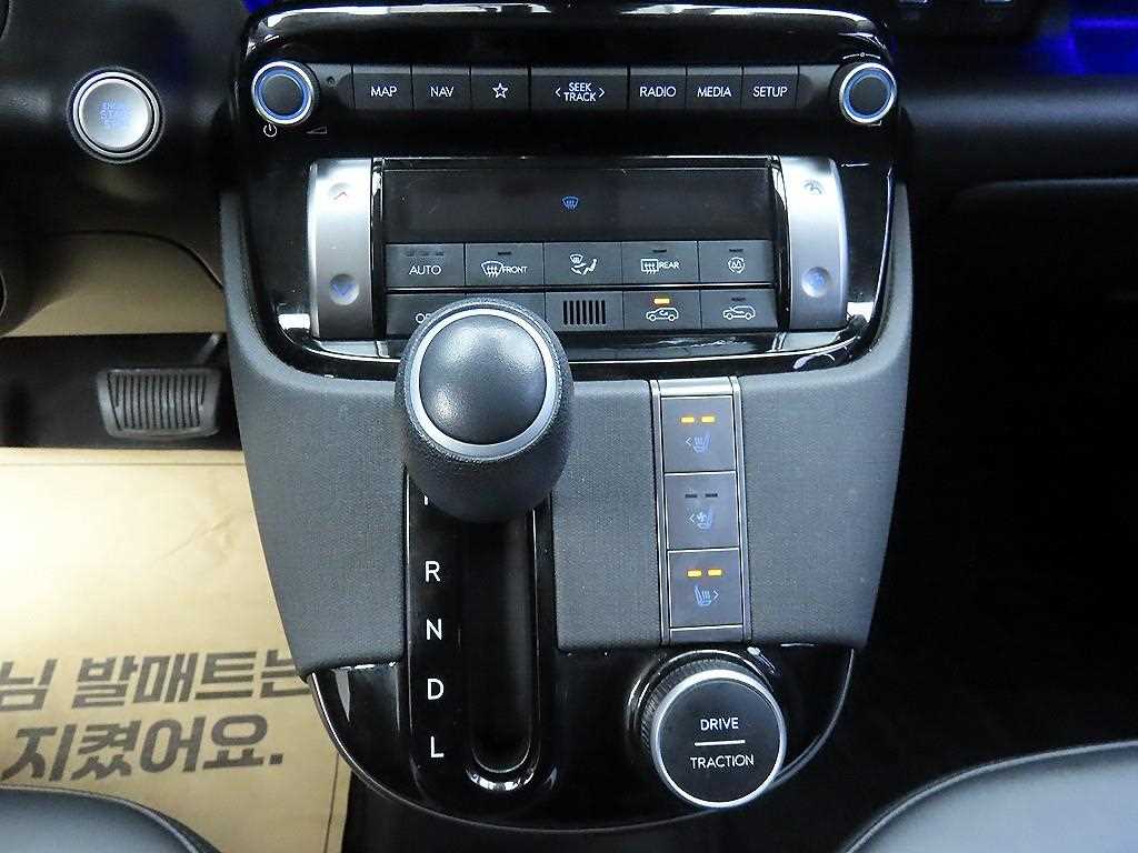 HYUNDAI Casper - Vista 12