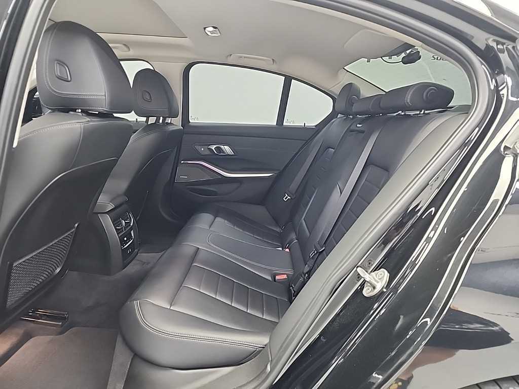 BMW 3 series 2021 Negro - Importación desde Corea - HF Imports Iquique - Foto 14