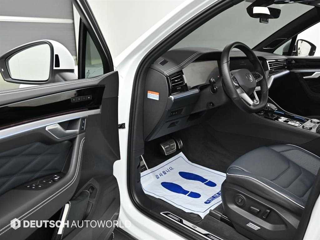 Volkswagen Touareg 2025 Blanco - Importación desde Corea - HF Imports Iquique - Foto 13