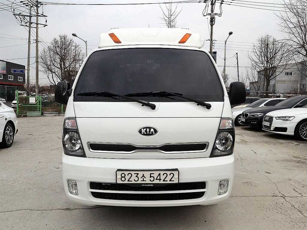 Small Truck Cargo (small) - Vista 3