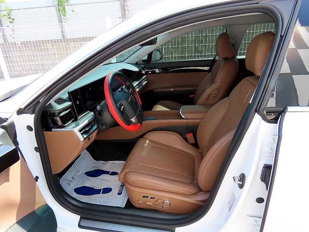 HYUNDAI Grandeur - Vista 7