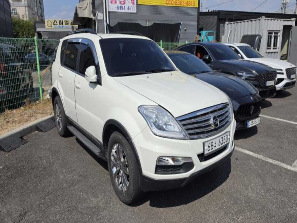 Ssangyong Rexton - Vista 2