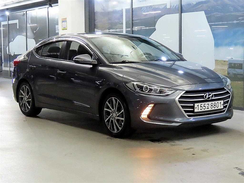 HYUNDAI Avante 2016 Gris - Importación desde Corea - HF Imports Iquique - Foto 1