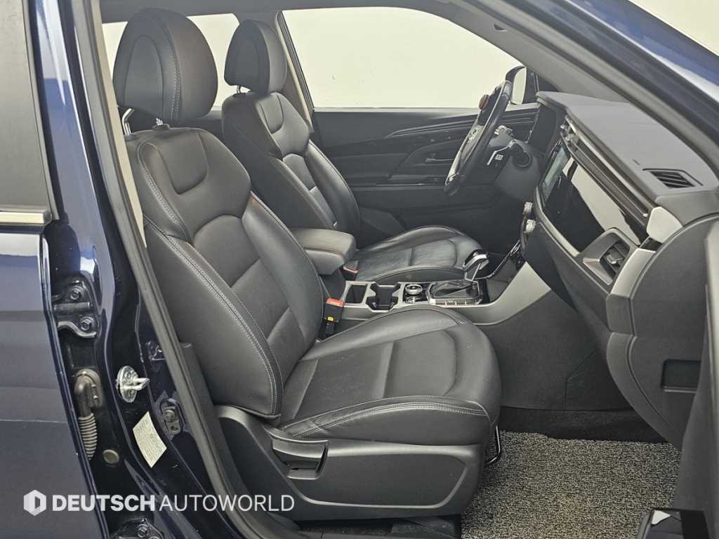 Ssangyong Korando - Vista 12