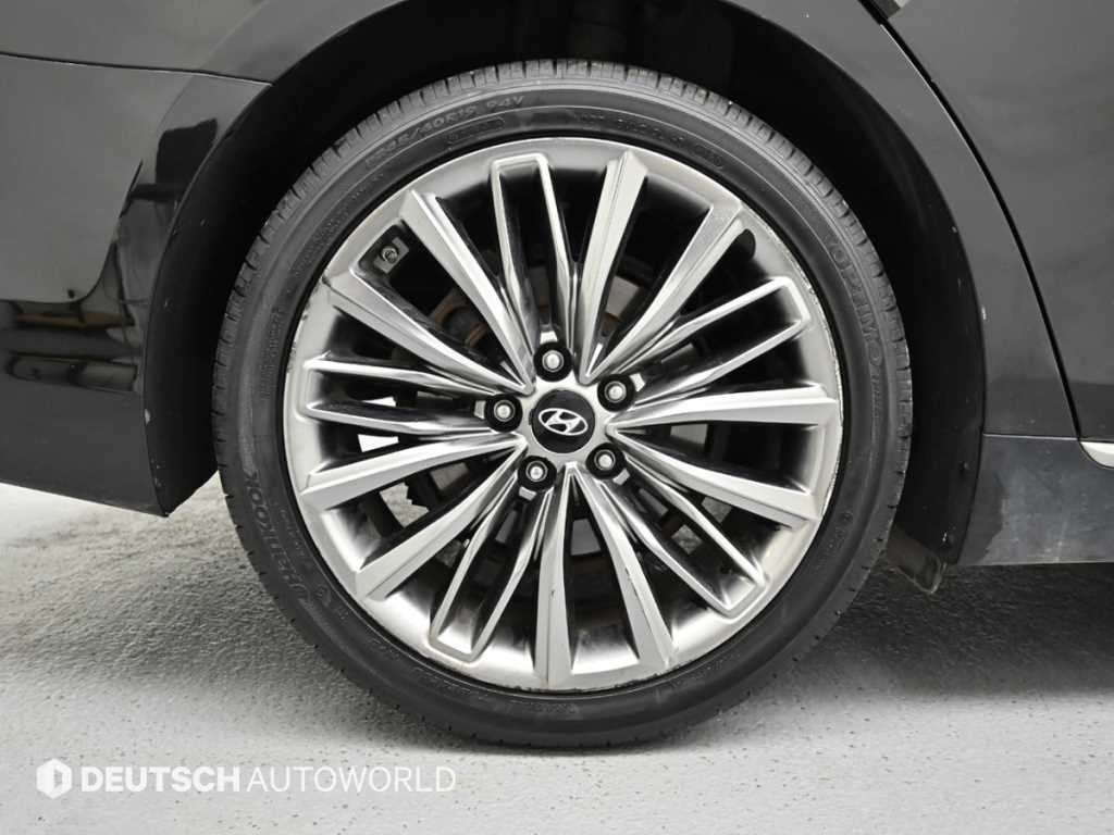 HYUNDAI Grandeur - Vista 7