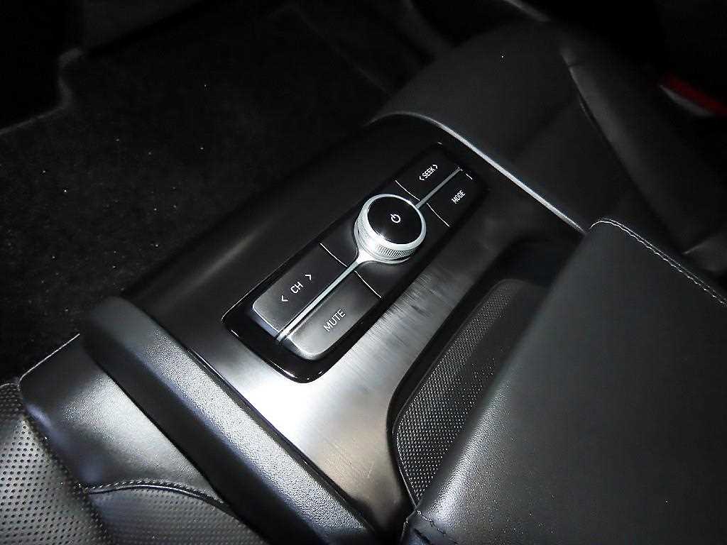 HYUNDAI Grandeur 2020 Negro - Importación desde Corea - HF Imports Iquique - Foto 16