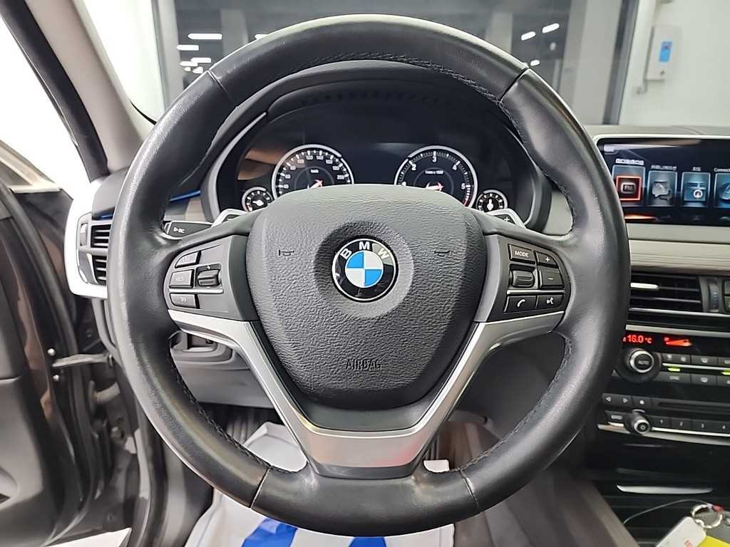 BMW X5 - Vista 11