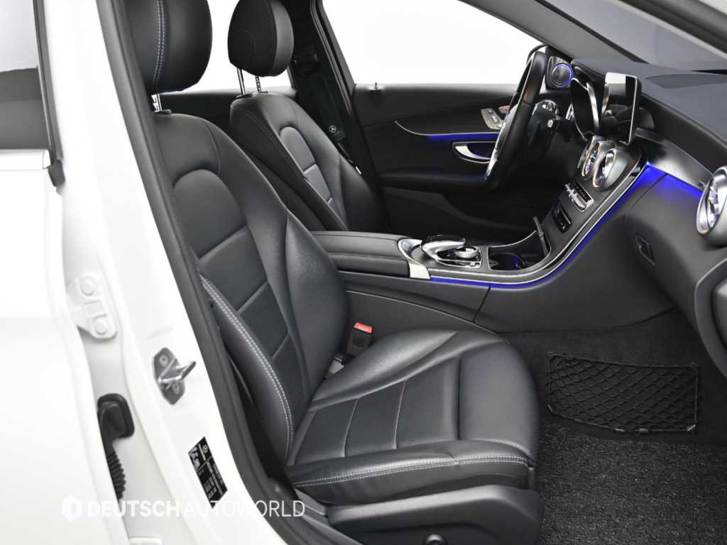 Mercedes Benz C Class - Vista 12