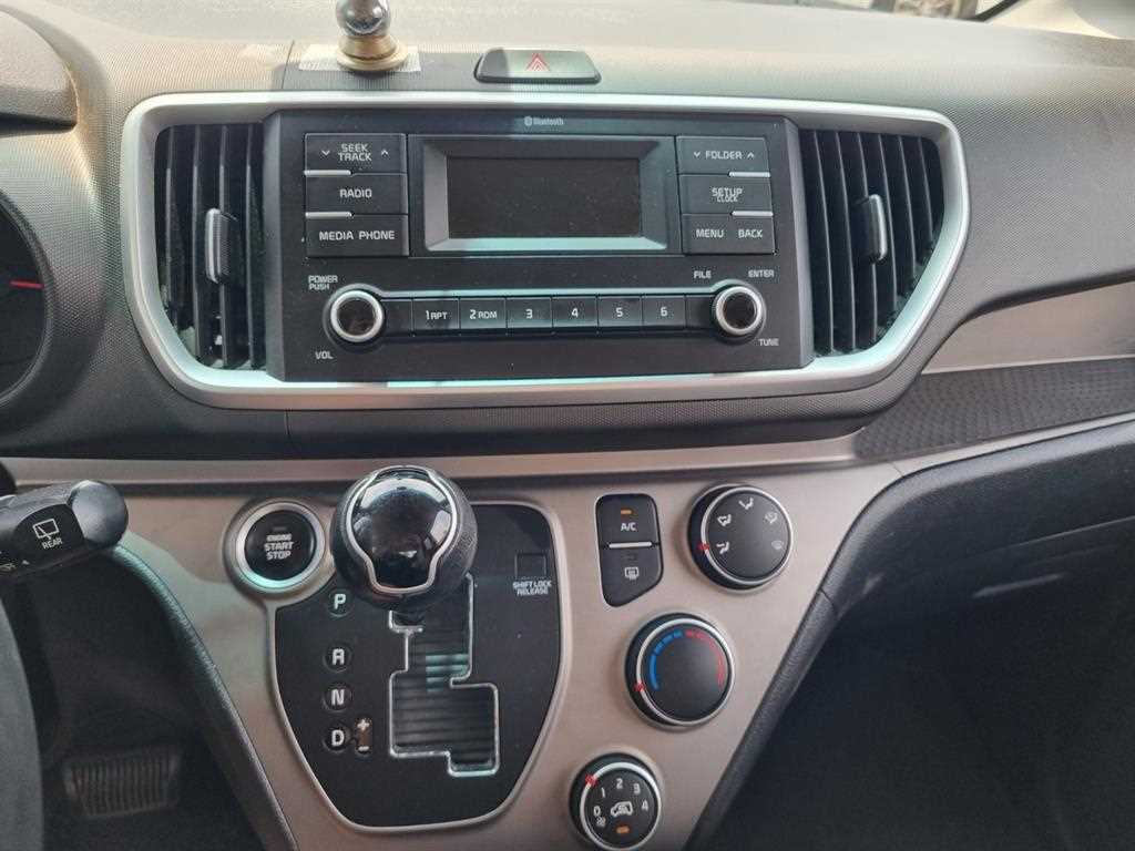 KIA Ray - Vista 9